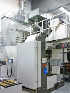 Print unit dryer / intermediate dryer: Externally supplied single dryer installation on a flexo print unit